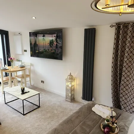 1-Bed Studio With Parking Ideal For Couples Newcastle-upon-Tyne Extérieur photo